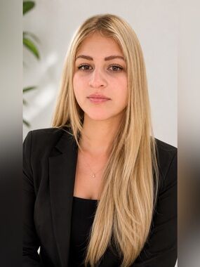 Meet your Posher, Karla